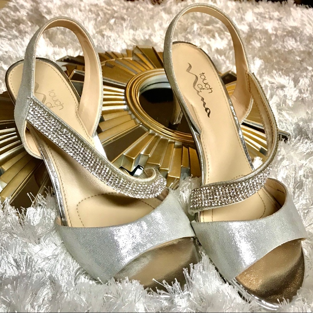 TOUCH OF NINA S 7.5 SHIMMER & RHINESTONE PLATFORM